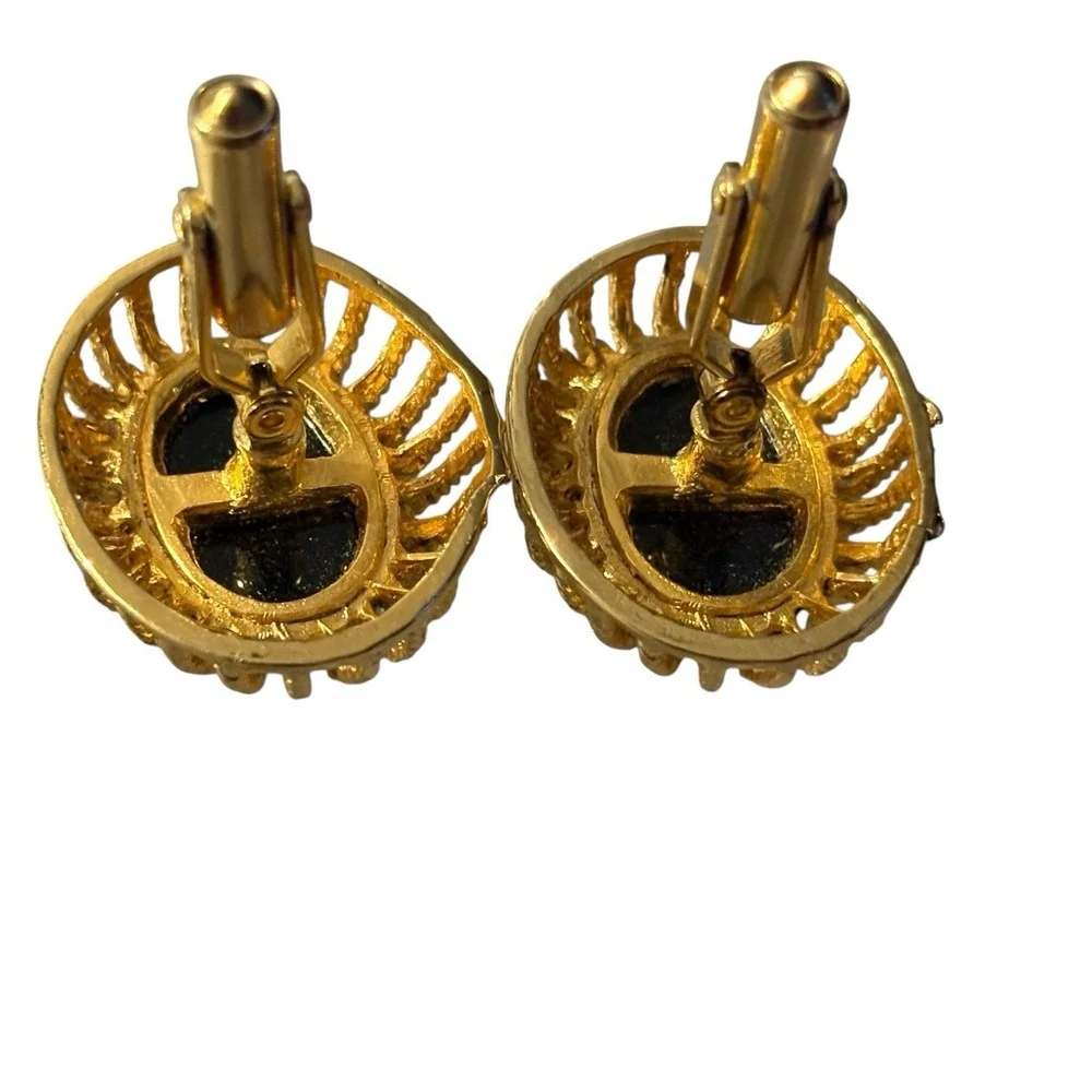 Vintage Destino Cufflinks Black Center Gold Tone Oval Open Work Dome‎ Design MCM